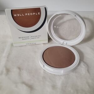 W3ll People Bio Powder Foundation - Rich Brown